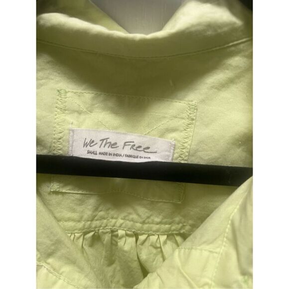 Free People Neon Yellow Green Oversized Raw hem Crop Top Blouse NWOT Size Small - Picture 3 of 3